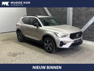 Volvo XC40 2.0 B3 Plus Dark | Camera | Memory | Stoel+Stuurverwarming | Keyless | Verwarmde Voorruit