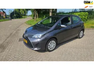 Toyota Yaris 1.3 VVT-i Business Plus