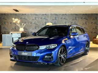 BMW 3 Serie Touring 330i High Exe I M-Pakket I Pano I 19"