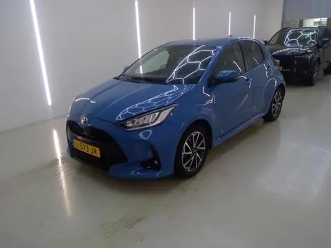 Toyota Yaris 1.5 Hybrid Style (bj 2021, automaat)