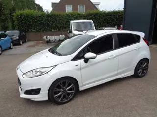 Ford Fiesta 1.0 EcoBoost ST Line Ecc, Lm Velgen, navigatie, pdc achter