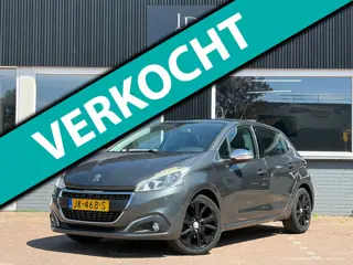 Peugeot 208 1.2 PureTech Allure / Automaat / Leder / Pano !