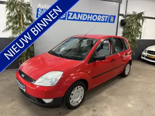 Ford Fiesta 1.3 Ambiente // Incl. nieuwe APK (bj 2002)