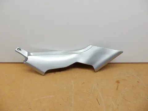 RECHTER ZIJKUIP KLEIN Moto Guzzi Norge 2006 - 2013