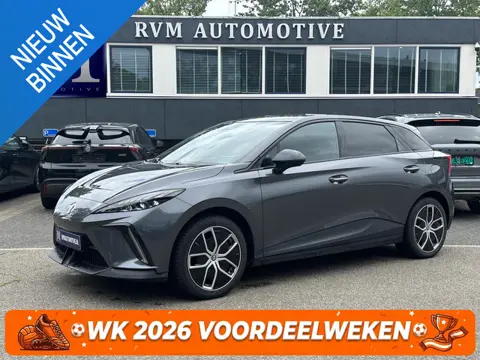 MG MG4 Electric Luxury 64 kWh SOH 97%  |360 CAMERA| 7 JAAR MG GARANTIE T/M 02-2031| ELEK. STOEL| DOD