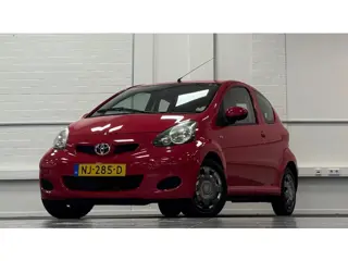 Toyota Aygo 1.0i 12V Now Airco Elek pakket Nieuwe APK Garantie
