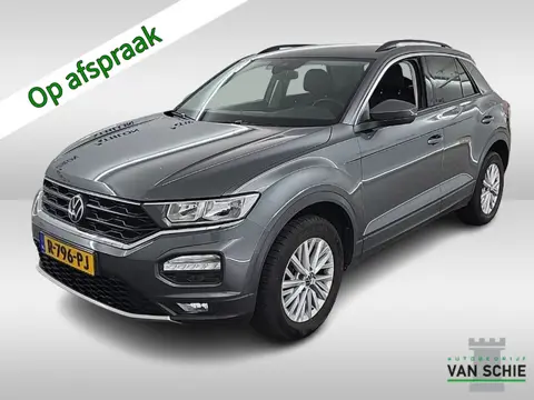 Volkswagen T-Roc 1.0 TSI Style 2e-Eig. & Keurig-Onderh. BOVAG-Garantie. NL-Auto.