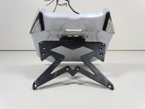 KENTEKENPLAATHOUDER Suzuki GSR 750 2011 - 2016