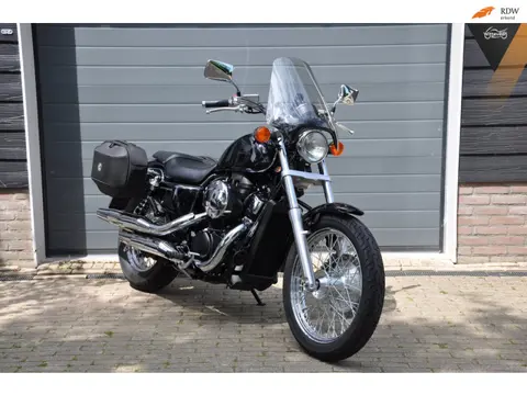 Honda VT 750 S Shadow 2350 km, leuke extra's