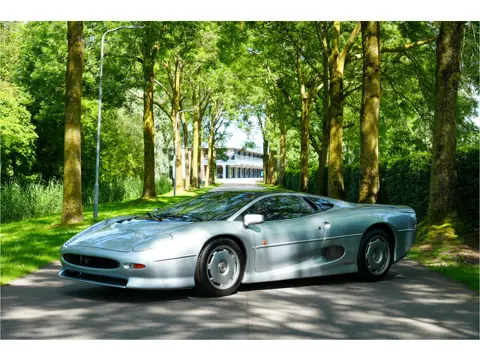 Jaguar XJ220 M1207 (bj 1993)