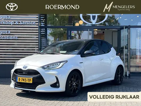 Toyota Yaris 1.5 Hybrid Executive | Rijklaar