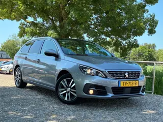 Peugeot 308 SW 1.2 | Automaat | Panodak + Carplay + Clima + Cruise nu €9.975,-!!