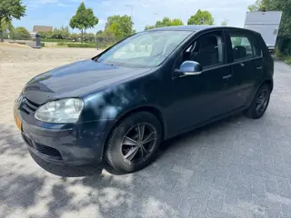 Volkswagen Golf 1.6 FSI Turijn