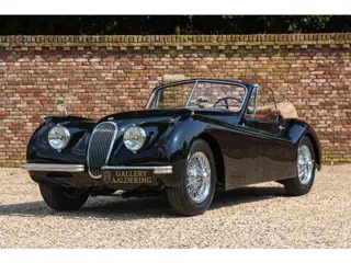Jaguar XK120 DHC Stunning condition! It was very well restored - and you’ll benefit from that,In Jag