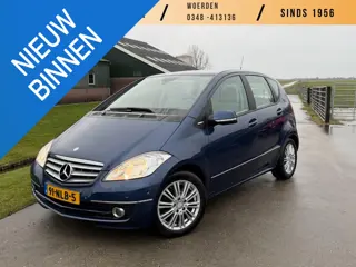 Mercedes-Benz A-klasse 180 Elegance AUTOMAAT | PANORAMADAK | NL-AUTO | CRUISE | PDC V+A