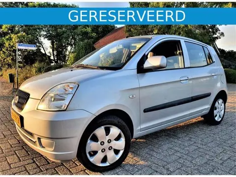 Kia Picanto 1.0 GLX met Nieuwe APK en Slechts 136000 km !