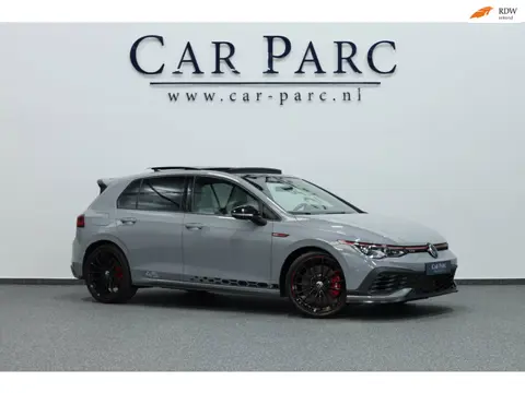 Volkswagen Golf 2.0 TSI GTI Clubsport 45 Jahre Edition 300+PK AKRAPOVIC/IQ/VIRTUAL/SFEER/PANO/LEER/C