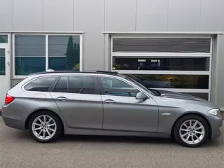 BMW 5 Serie Touring 523i Aut8 PanoDak Leder Navi Xenon Zgoh