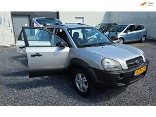 Hyundai Tucson 2.0i Active Airco Nette auto