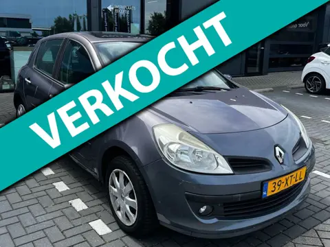 Renault Clio 1.6-16V Dynamique automaat panodak org NL
