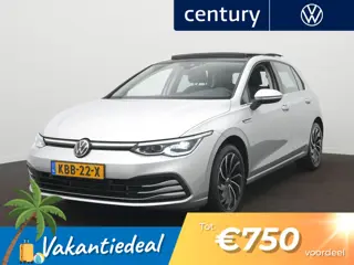 Volkswagen Golf 1.5 eTSI Style Panoramisch schuif-kanteldak - Navigatie - ACC - Camera - Ergo-Active