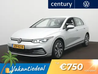 Volkswagen Golf 1.4 eHybrid Style Automaat - IQ light - Navigatie - ACC - Ergo-Active bestuurderssto