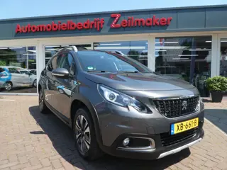 Peugeot 2008 1.2 PureTech Allure Clima, Navi, Camera, Panodak, Trekhaak