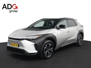 Toyota bZ4X Dynamic 71 kWh | Panoramadak | Stoelverwarming | 360 graden camera |