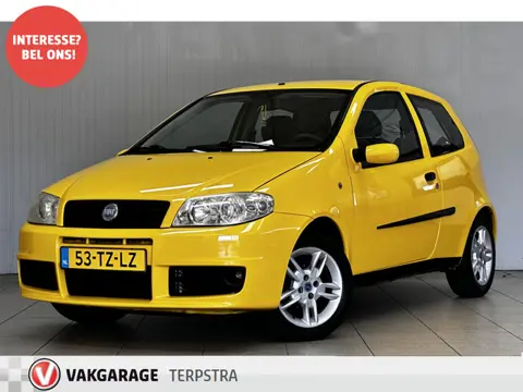 Fiat Punto 1.2 Dynamic/ LEDER/ 14'' LMV/ Airco/ C.V./ Elek. ramen/ Radio-CD/ Multi. Stuur/ Mistl./ G
