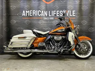 Harley-Davidson Touring Electra Glide Highway King FLHFB