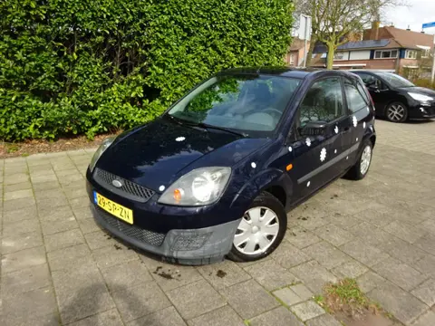 Ford Fiesta MET NIEUW JAAR APK!