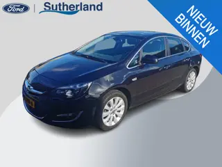 Opel Astra 1.4 Turbo 140 PK Cosmo | Afneembare Trekhaak | Cruise Control | Navigatie | Half Leder | 