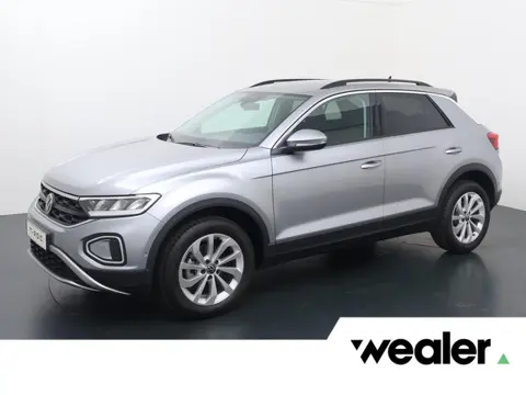 Volkswagen T-Roc Life Edition 1.0 85 kW / 116 pk TSI SUV 6 versn. | Navigatie | Climatronic | Stoel 