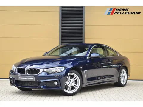 BMW 4 Serie Coupé 418i High Executive * M-Pakket * Stoelmemory * Hifi * Lichtpakket *