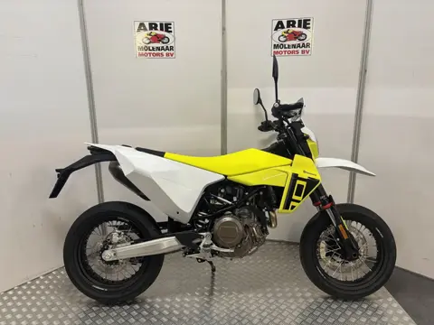 Husqvarna 701 SUPERMOTO (bj 2026)