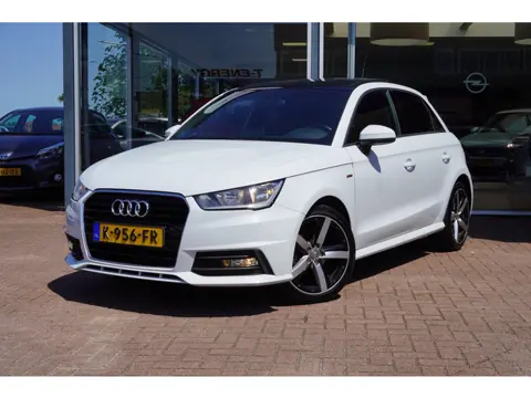 Audi A1 Sportback 1.0 TFSI Sport Pro Line S / Sline | Panodak | 5deurs | Airco | Navi | LM velgen | 