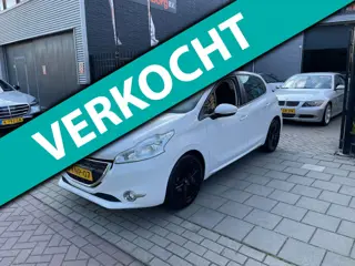 Peugeot 208 1.2 VTi Envy 1e Eigenaar! Airco Navi PDC NAP APK