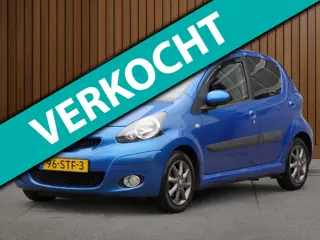 Toyota Aygo 1.0-12V Dynamic Navigator 5-Deurs automaat | Navi | Airco | LM Velgen | NAP | Incl Garan
