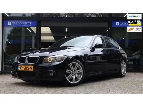 BMW 3-serie 318i M Sport Edition 136pk|Leder|Xenon|PDC|Navi|Cruise|Stoelverw