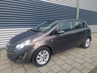Opel Corsa 1.4-16V Berlin Airco (bj 2014)