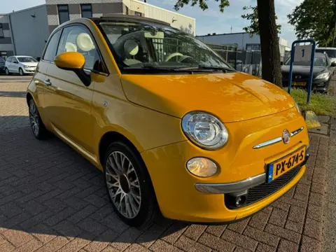 Fiat 500C 1.2 Cabrio Lounge Yellow Edition Airco,Radio/CD