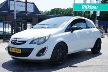 OPEL CORSA 1.4-16V COLOR EDITION PANORAMA/NAVI/AIRCO/CRUISE KEURIGE STAAT