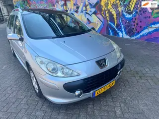 Peugeot 307 SW 1.6-16V panorama dak airco 7 personen uitvoering rijd goed nette auto facelift model 