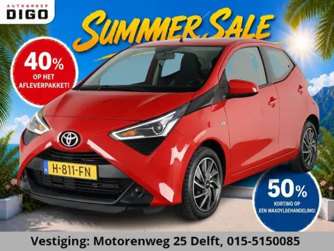 Toyota Aygo 1.0 VVT-i X-PLAY CARPLAY NAVI GARANTIE 2030* . CAMERA . DEALER ONDERHOUDEN . APPLE CARPL