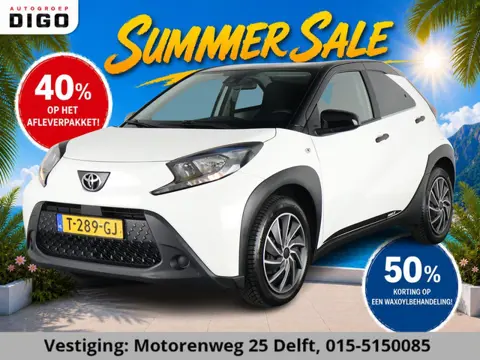Toyota Aygo X 1.0 BLACK & WHITE SPECIAL EDITION GARANTIE 6-2033 CARPLAY NAVIGATIE.ADAPTIEVE CRUISE. 