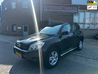 Toyota RAV4 2.0 VVTi Linea Terra