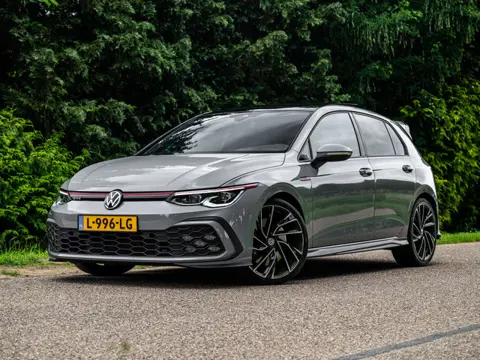 Volkswagen Golf 8 2.0 TSI GTI | Panoramadak | Harman & Kardon | Camera | IQ