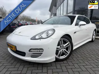 Porsche Panamera 3.6 4 | Automaat | Luchtvering | Navi | Climate | Leder | PDC | LMV | Recent onderh
