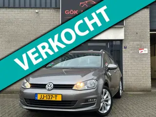 Volkswagen Golf Variant 1.2 TSI Business Edition Connected / Navi / Stoelmassage / PDC / NAP / Camer