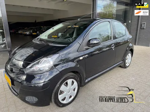 Toyota Aygo 1.0-12V Comfort / apk 4-2027
